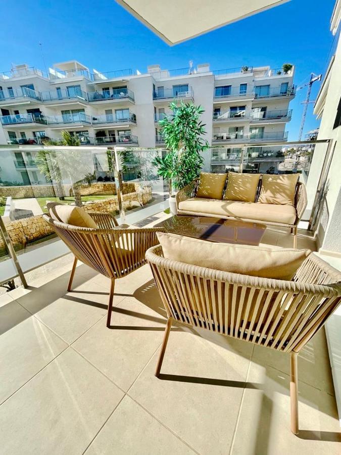 Marina Real 82 By Homeprive Denia Exteriör bild